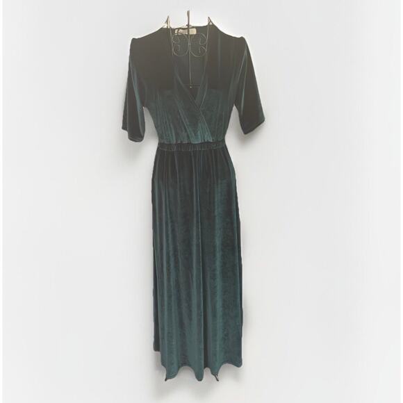 Magnolia South Velvet Emerald Green Maxi Dress. Elegant, Retro A-line. .Holidays - Picture 1 of 9